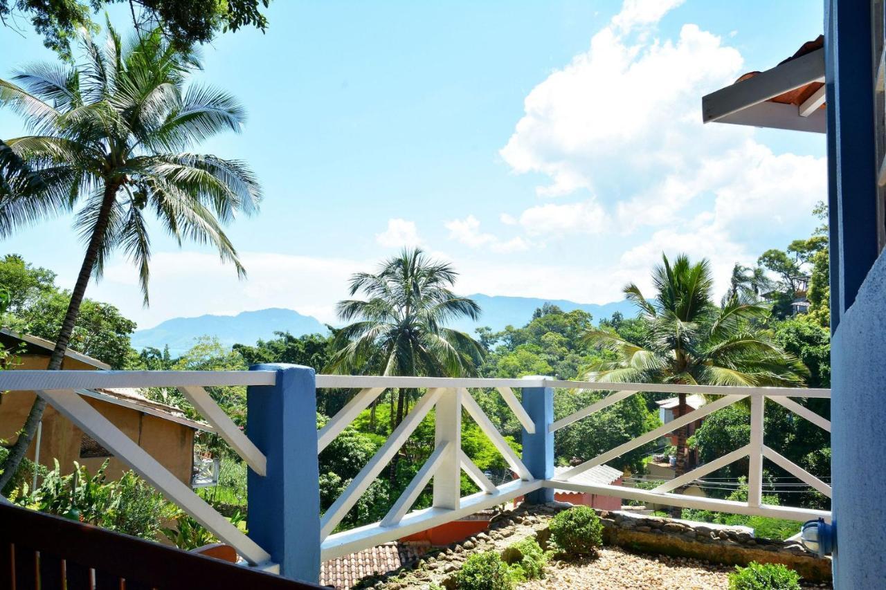 Casas Com Jacuzzi E Churrasqueira A 500 Metros Da Praia Do Pereque Na 伊利亚贝拉 外观 照片
