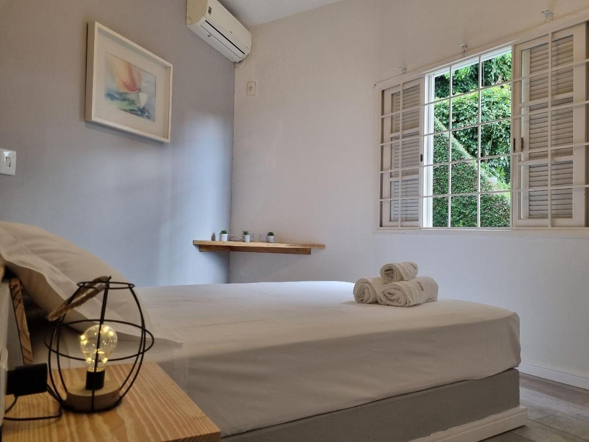 Casas Com Jacuzzi E Churrasqueira A 500 Metros Da Praia Do Pereque Na 伊利亚贝拉 外观 照片