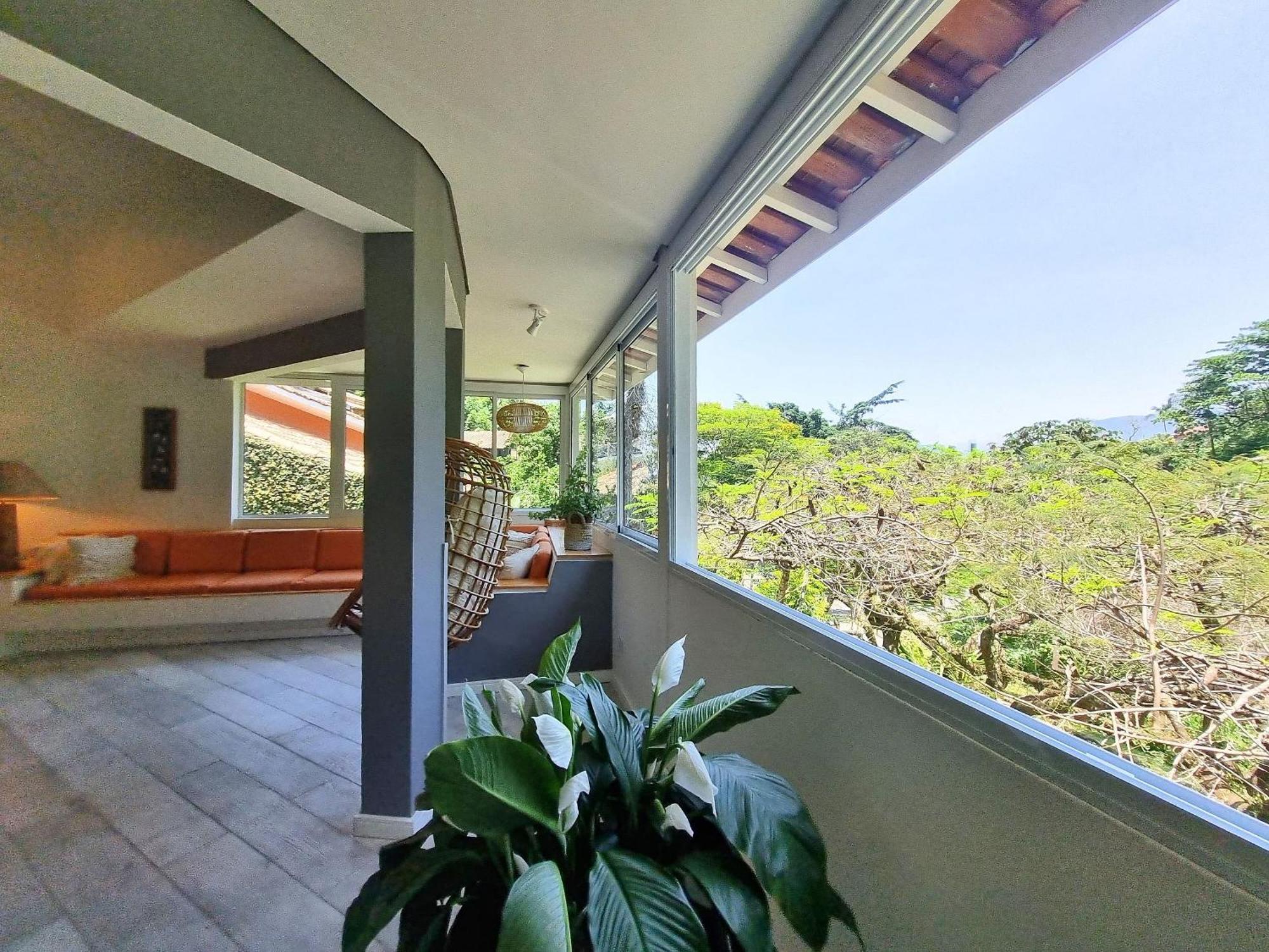 Casas Com Jacuzzi E Churrasqueira A 500 Metros Da Praia Do Pereque Na 伊利亚贝拉 外观 照片